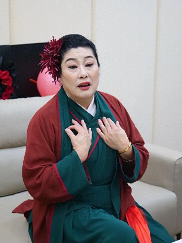 风暴娱乐注册：开封“王婆”走红这一年：称从未找过托，会一直干下去